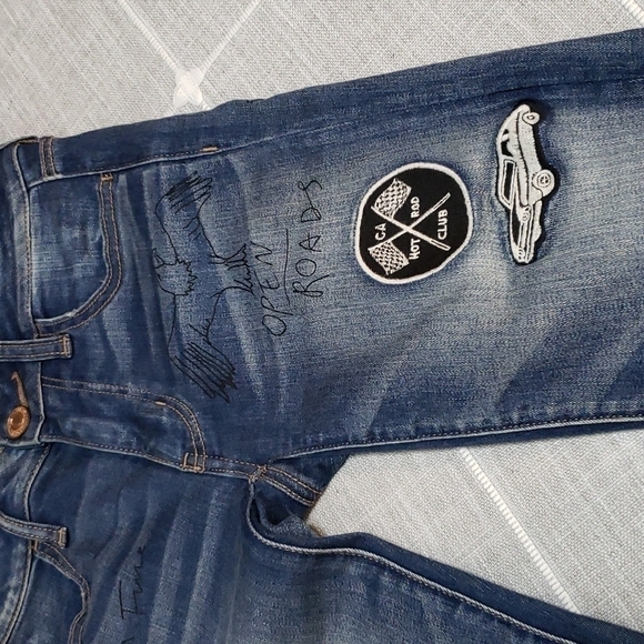 American Eagle Jeans with Patches, Size 00 - Picture 7 of 17